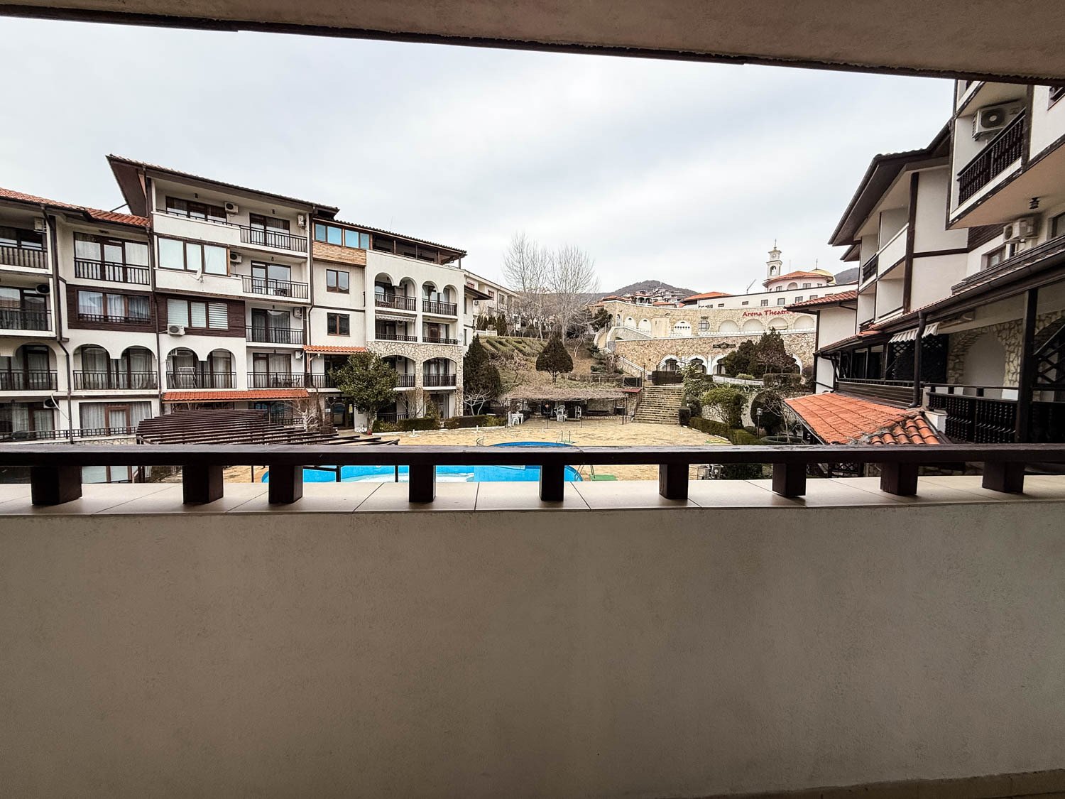 Двустаен апартамент с изглед към басейна в комплекс Арена 1, Свети Влас, България