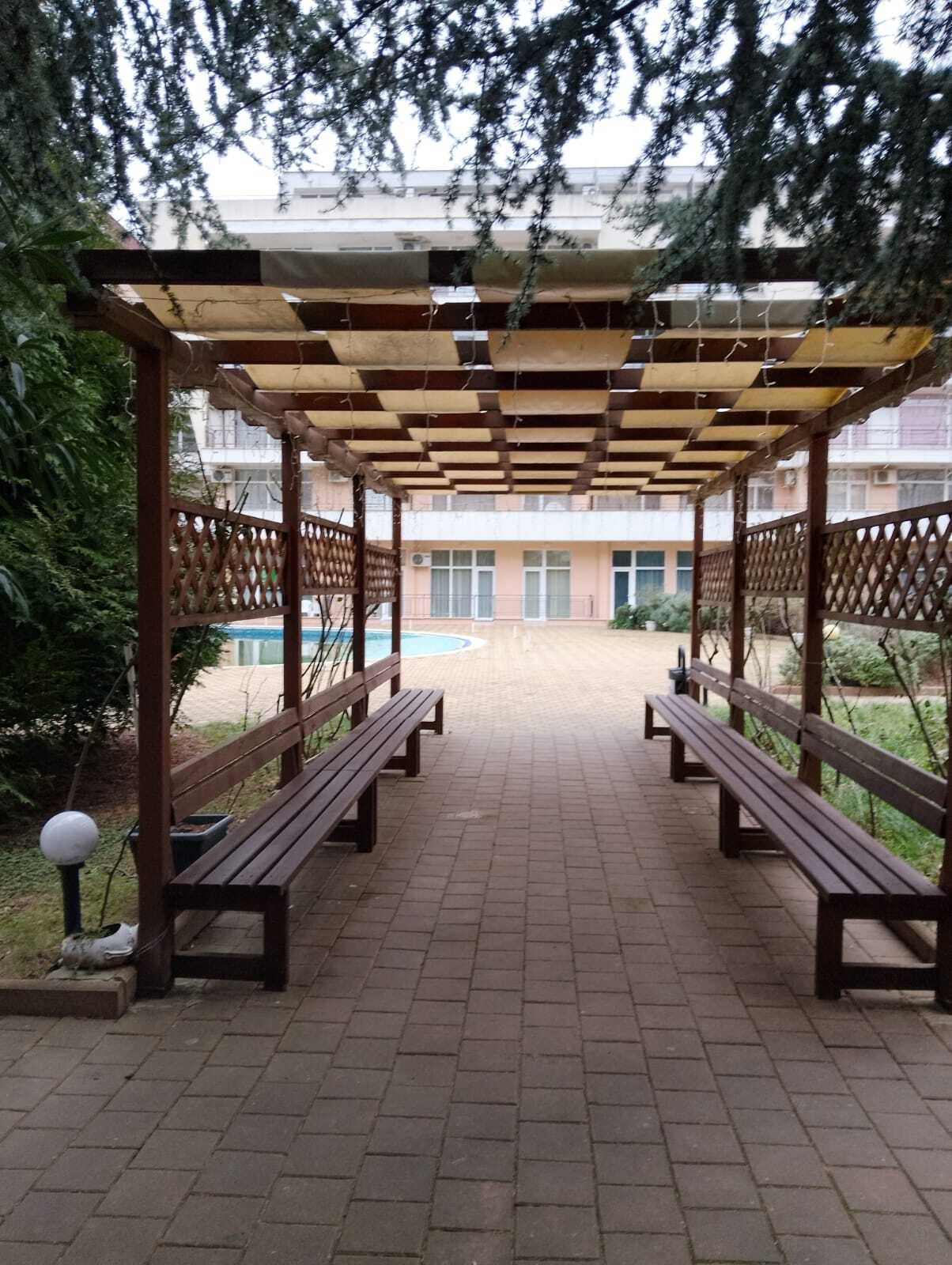 Модерно обзаведено студио с изглед към басейна в Grand Kamelia, Слънчев бряг, България