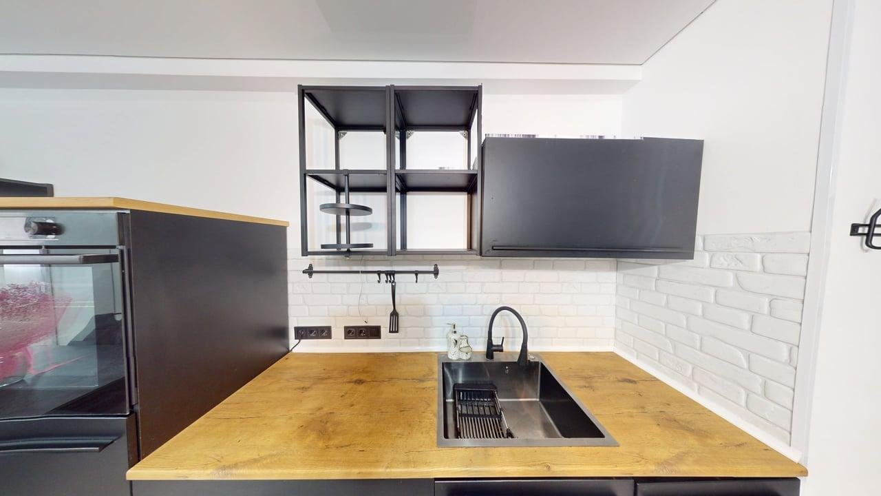 Голяма двустаен апартамент с отделна кухня в Соле Мар Слънчев бряг, България