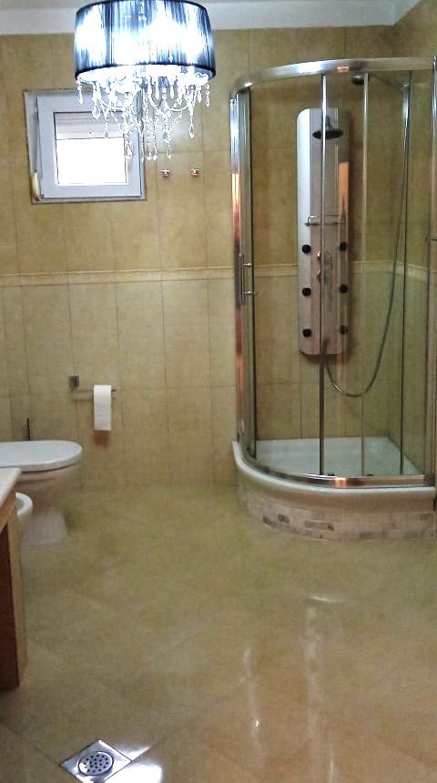 Haus in Bar - Šušanj mit Meerblick und großem Garten