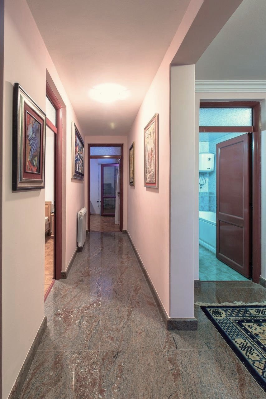 Antik möbliertes, geräumiges Haus mit Meerblick in Bar, Šušanj