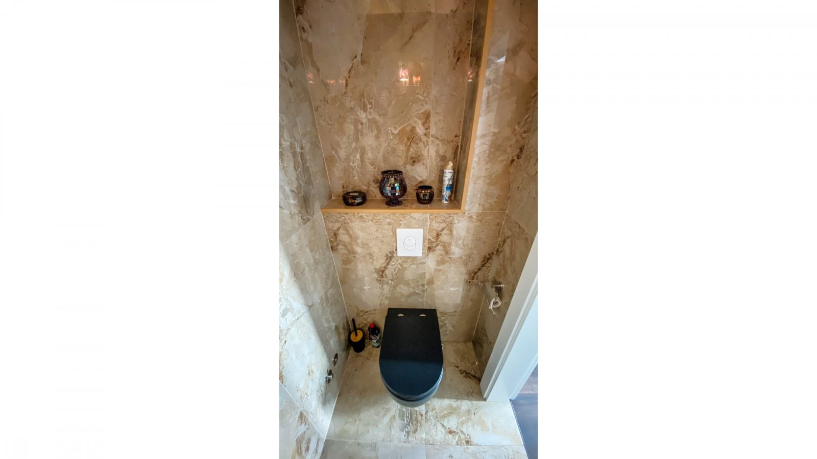 Moderne Villa mit Panoramablick aufs Meer in ruhiger Lage in Kumbor