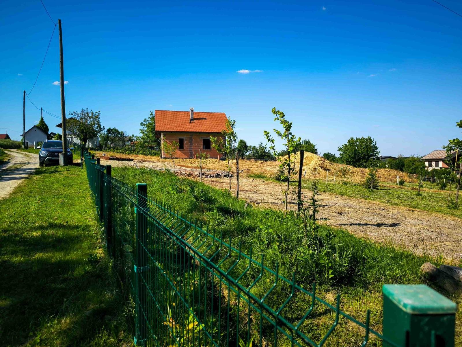 Haus im Bau auf einem großen Grundstück von 3500 m² mit Obstgarten – Vrbovec, Celine
