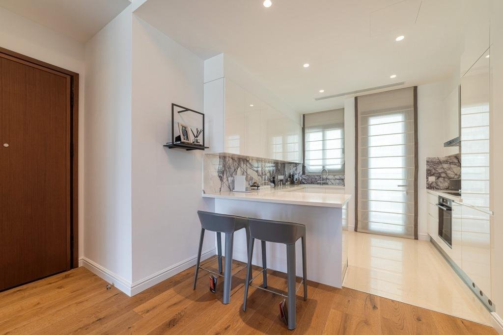 Kapitalanlage: Zwei-Zimmer-Wohnung nur 700 m vom Meer in Limassol entfernt, Meerblick