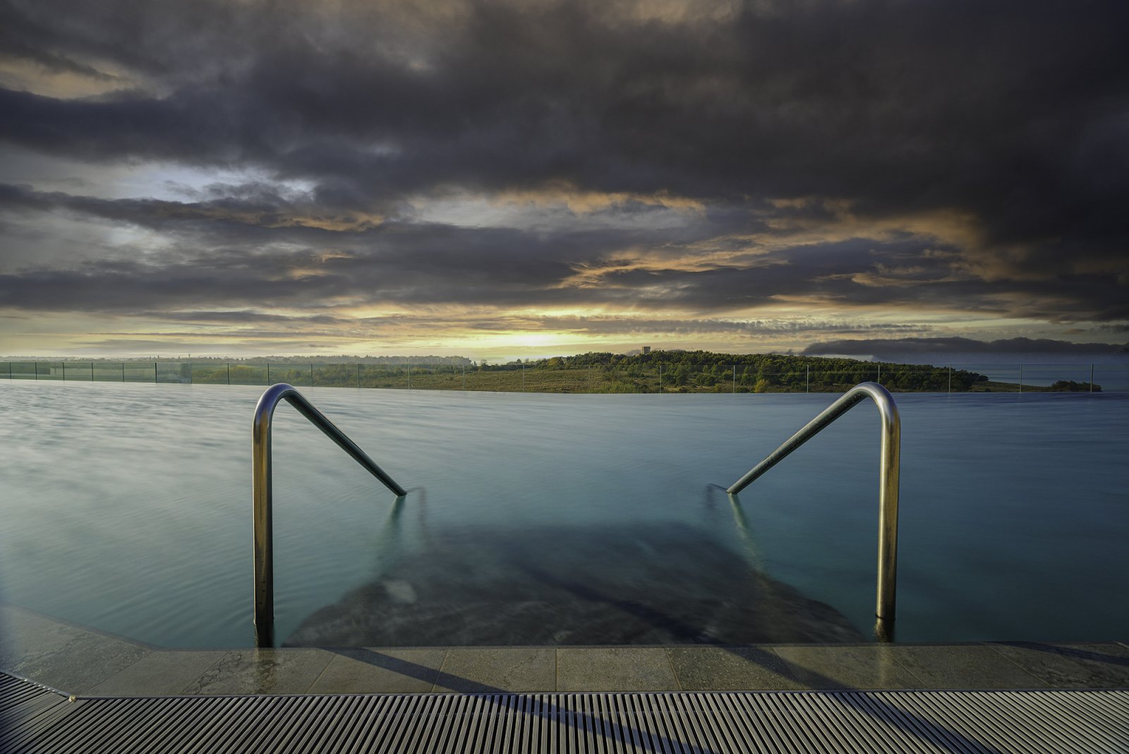 Luxuriöses Haus mit Aufzug am Meer in einem renommierten Ferienort in Umag Savudrija – Ihre private Oase in Istrien