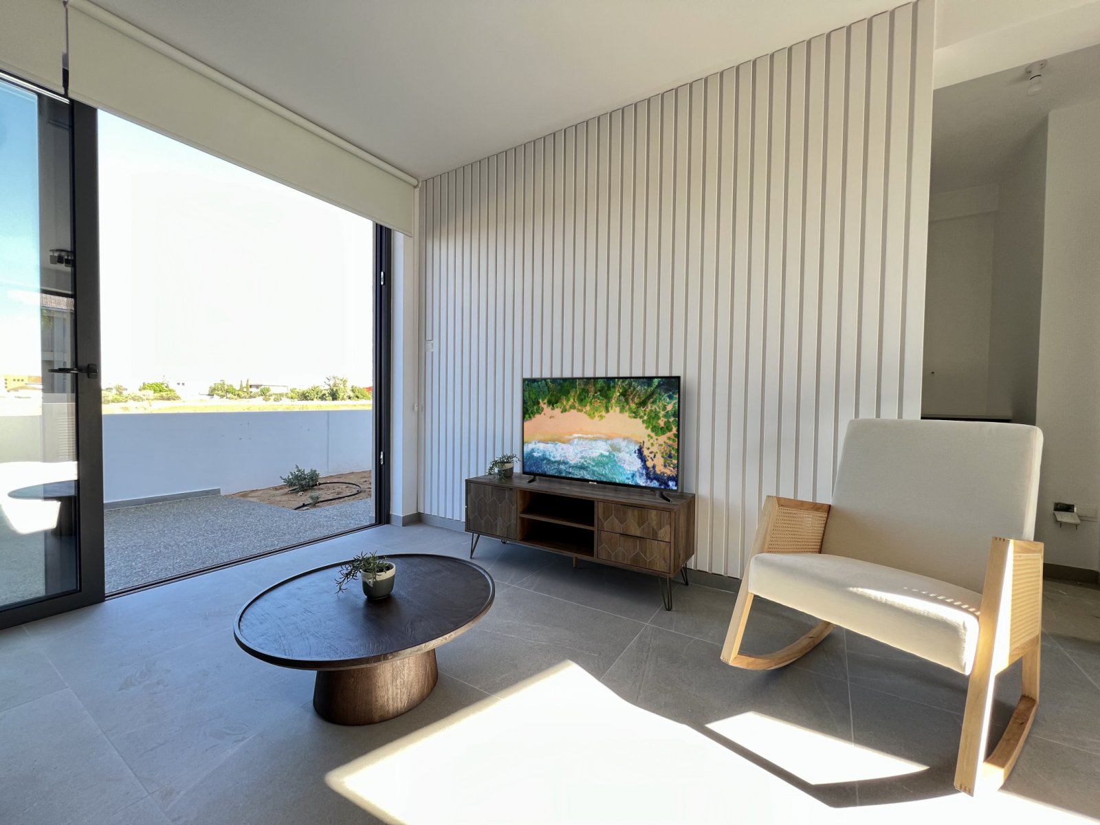 Luxuriöse 3 Zimmer mit großem Garten