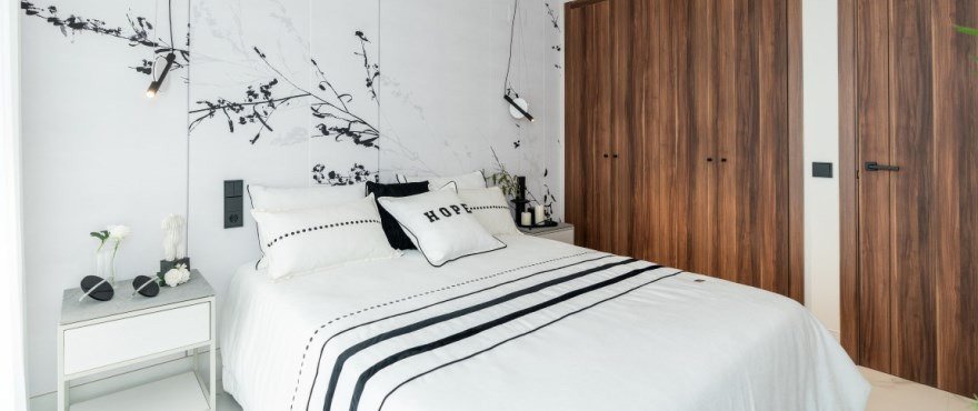 Premium-Apartment in einer erstklassigen Anlage direkt am Meer in Marbella – modernes Design und erstklassige Qualität.