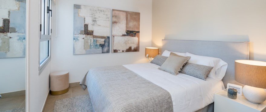 Luxusapartment mit Dachterrasse in einer prestigeträchtigen Wohnanlage neben einem Golfplatz