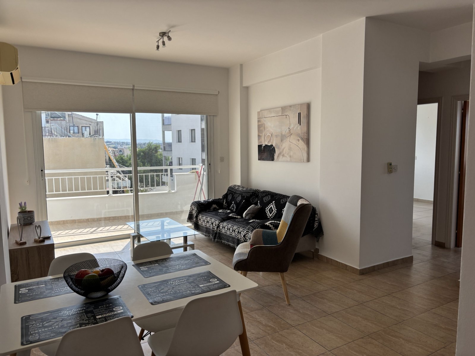 Modernes 2+1-Apartment in attraktiver Lage in Yeroskipou, Zypern