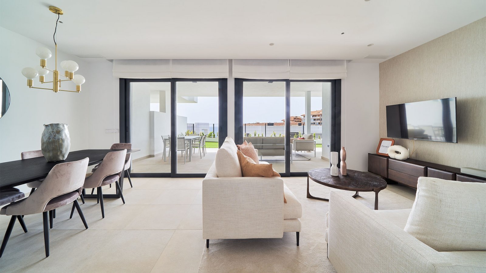 Moderne Apartments in einem Luxusresort am Strand von El Carvajal → Fuengirola, Costa del Sol