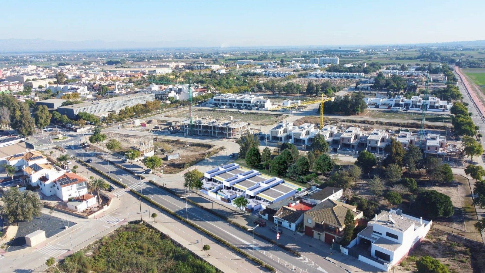 Luxuriöses Stadthaus mit privatem Pool und Garten, Dolores