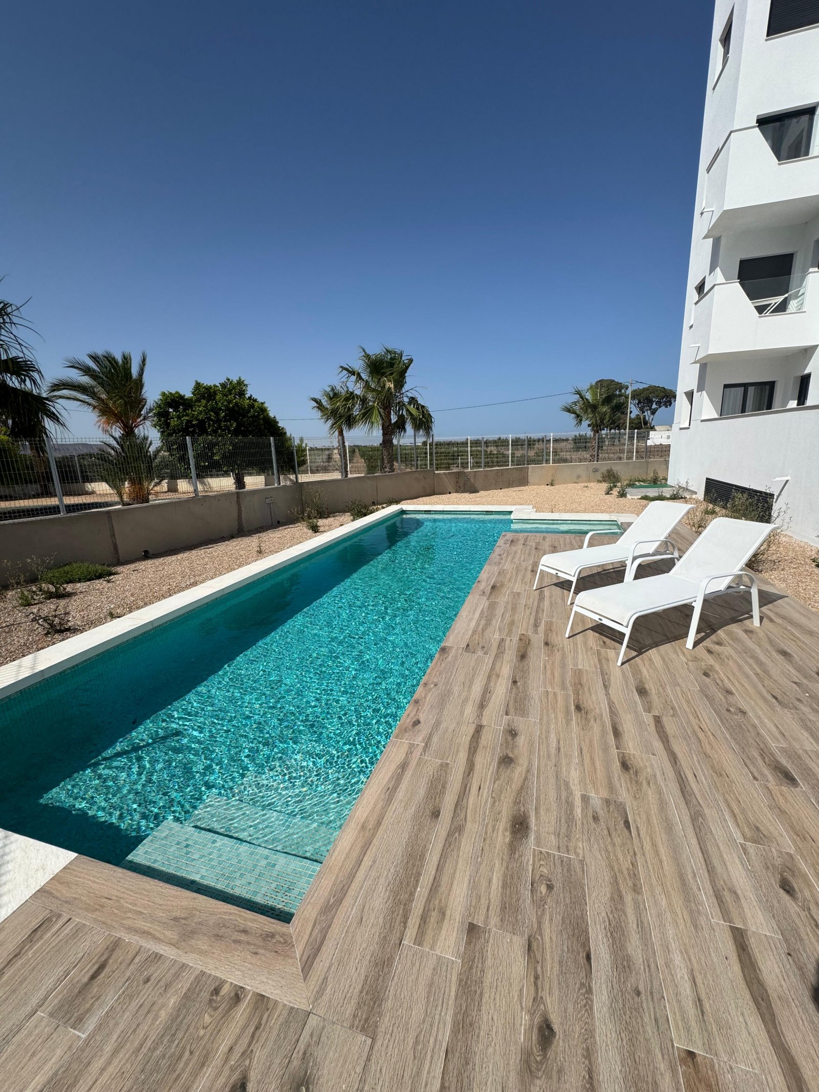 Exklusive Apartments am Meer mit Terrasse und Swimmingpool, Santa Rosalía