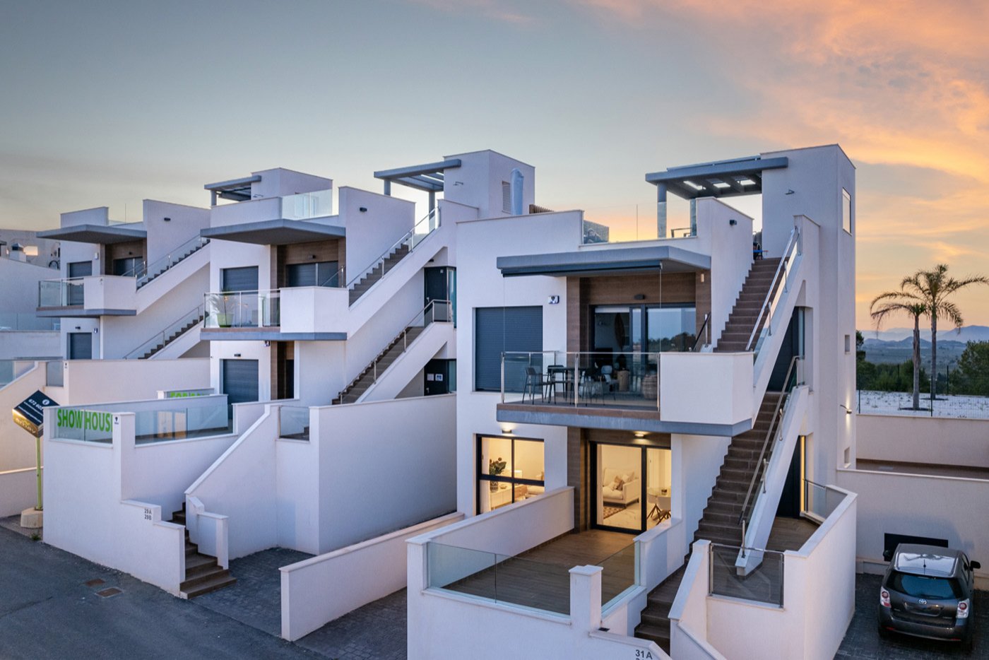 San Miguel de Salinas, Alicante: Exklusive Bungalows, private Gärten und Swimmingpools, San Miguel de Salinas 