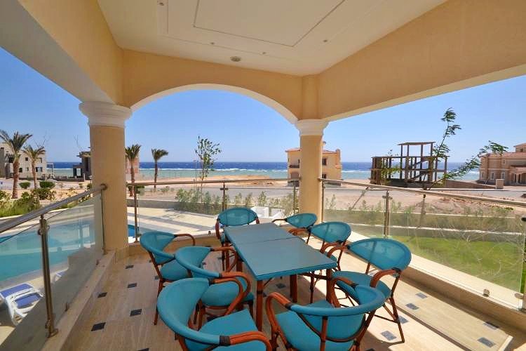 Luxuriöse Villa mit Meerblick in Jamaran Sahl Hasheesh zu verkaufen