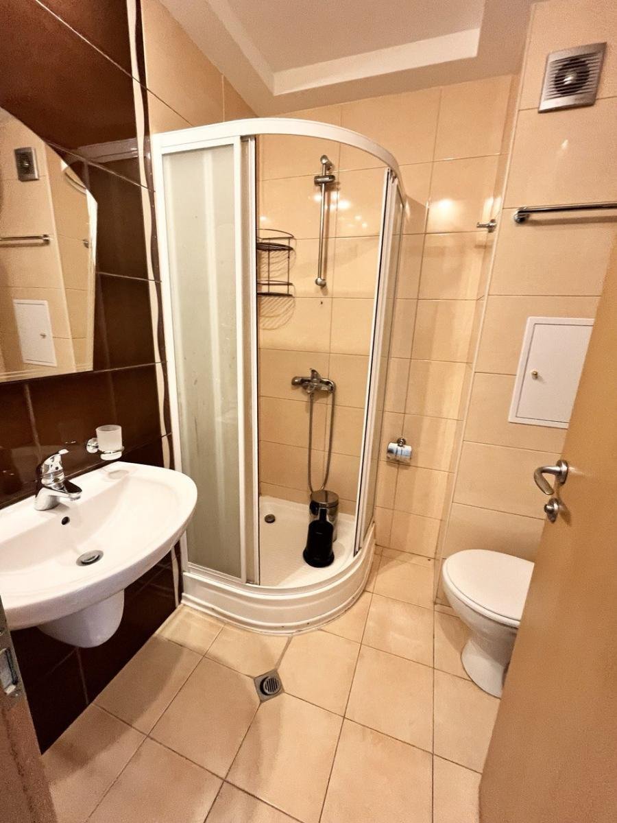 1-Bedroom Apartment with Terrace and Pool near the Beach – Pomorie