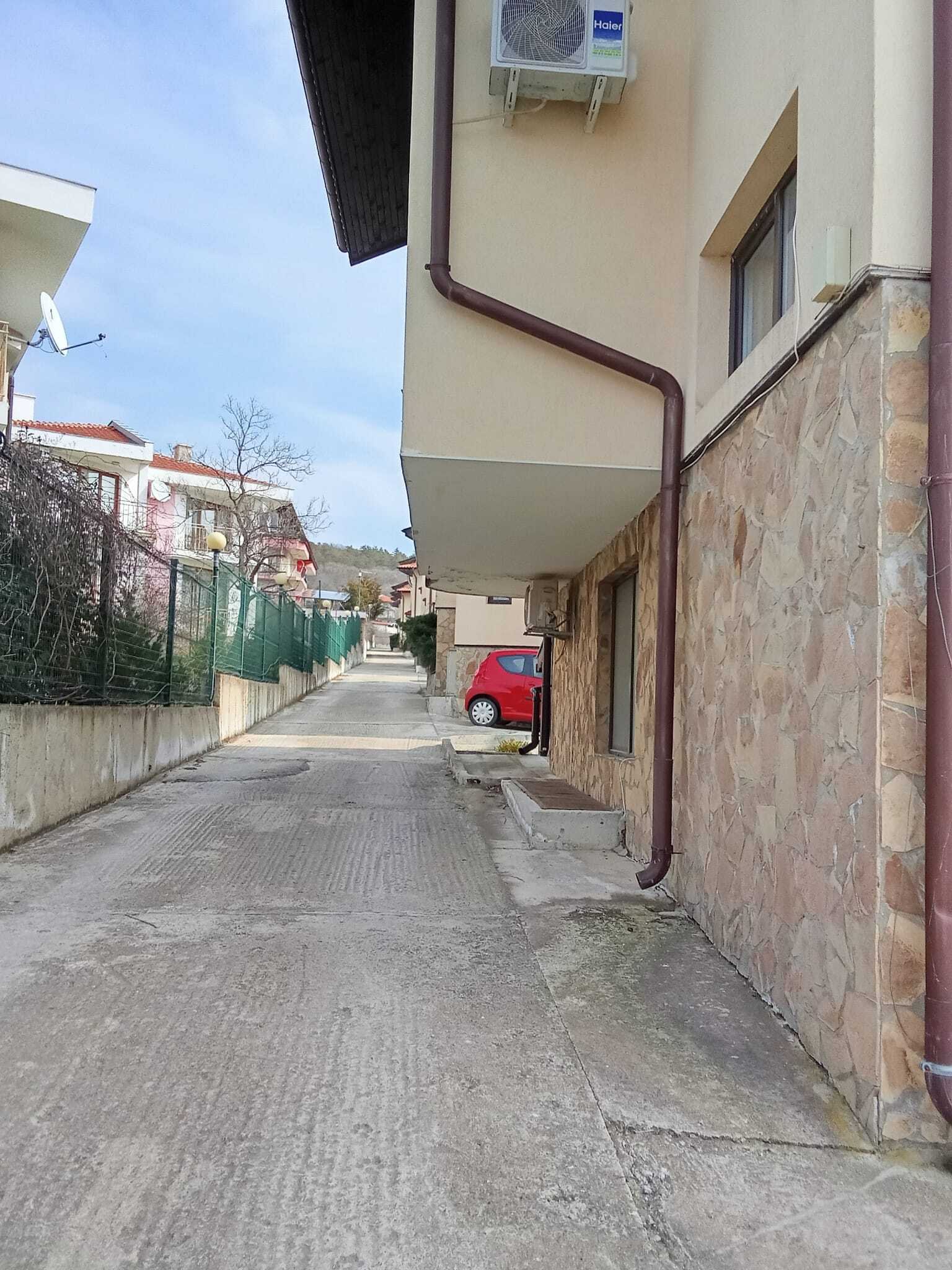 Reihenhaus im Villenviertel Cholakova Cheshma Kosharitsa Bulgarien