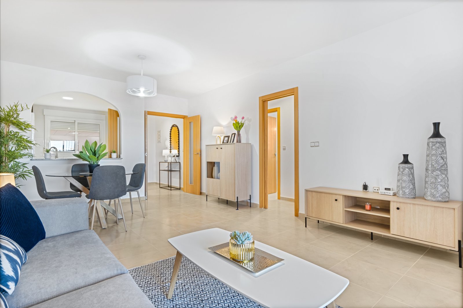 Moderne Apartments 2 km vom Meer entfernt, mit Pool und Garten, Orihuela