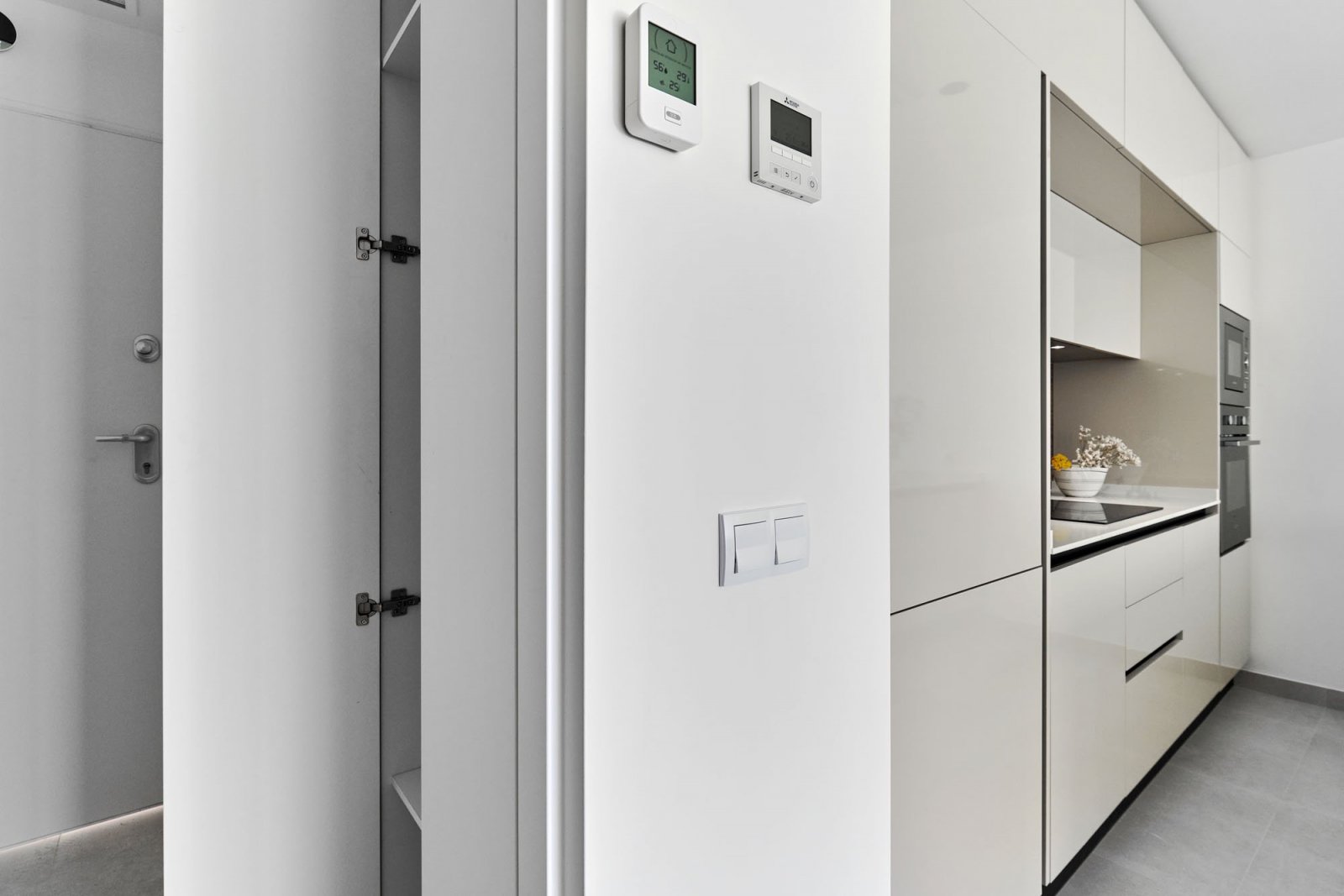 Sonniger Bungalow mit Solarium, 600 m vom Meer entfernt, Torrevieja