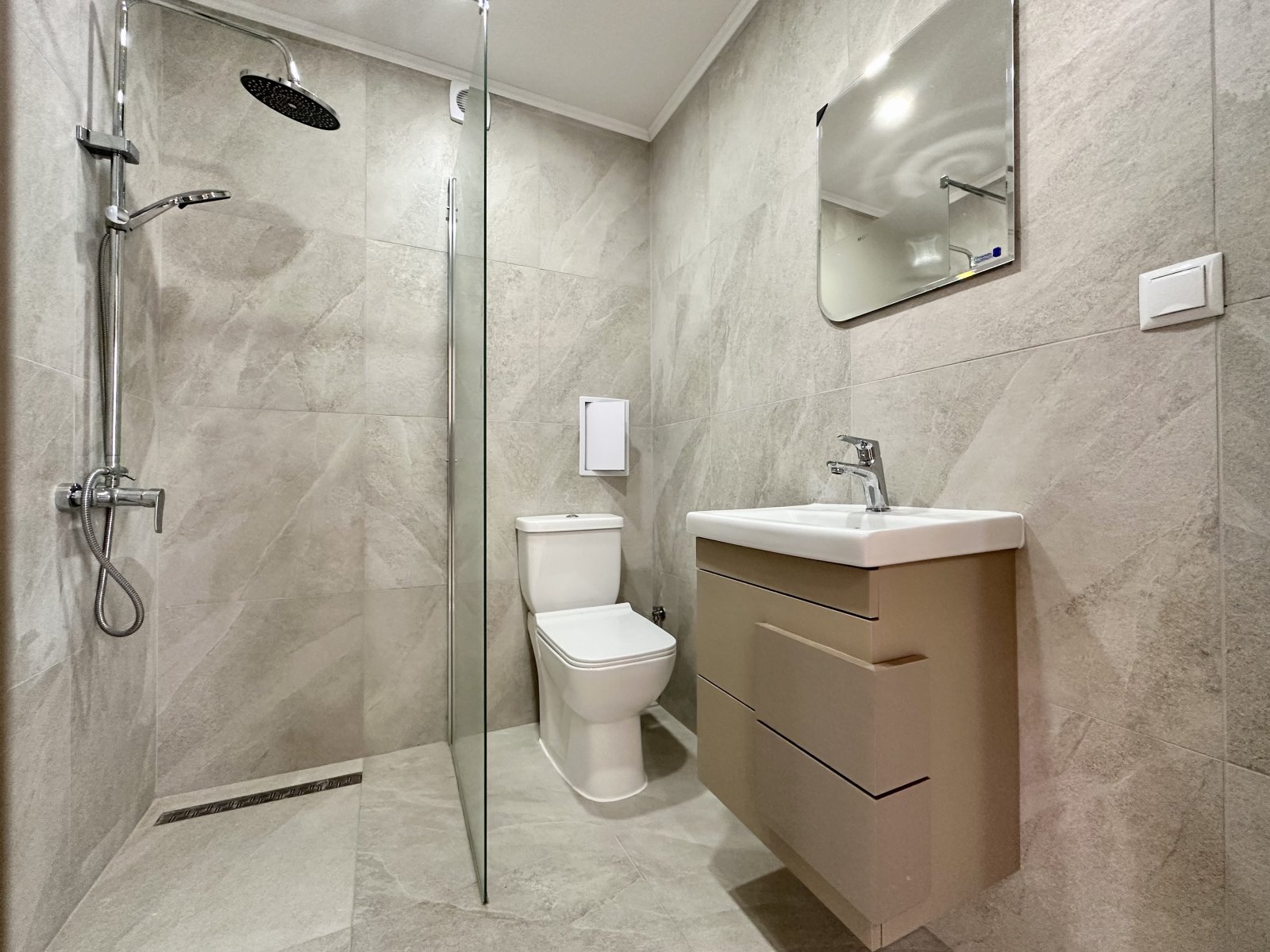 2 Zimmer Wohnung im neuen Luxus Komplex Jadore Secret Garden Sonnenstrand Bulgarien