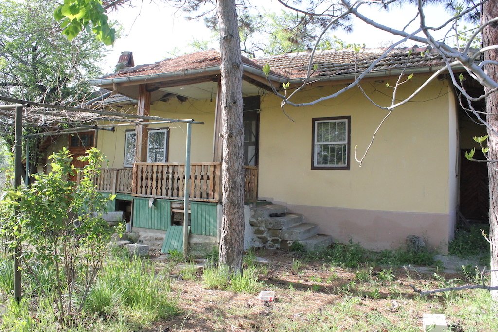 Grundstück mit altem Haus in Goritsa Bulgarien