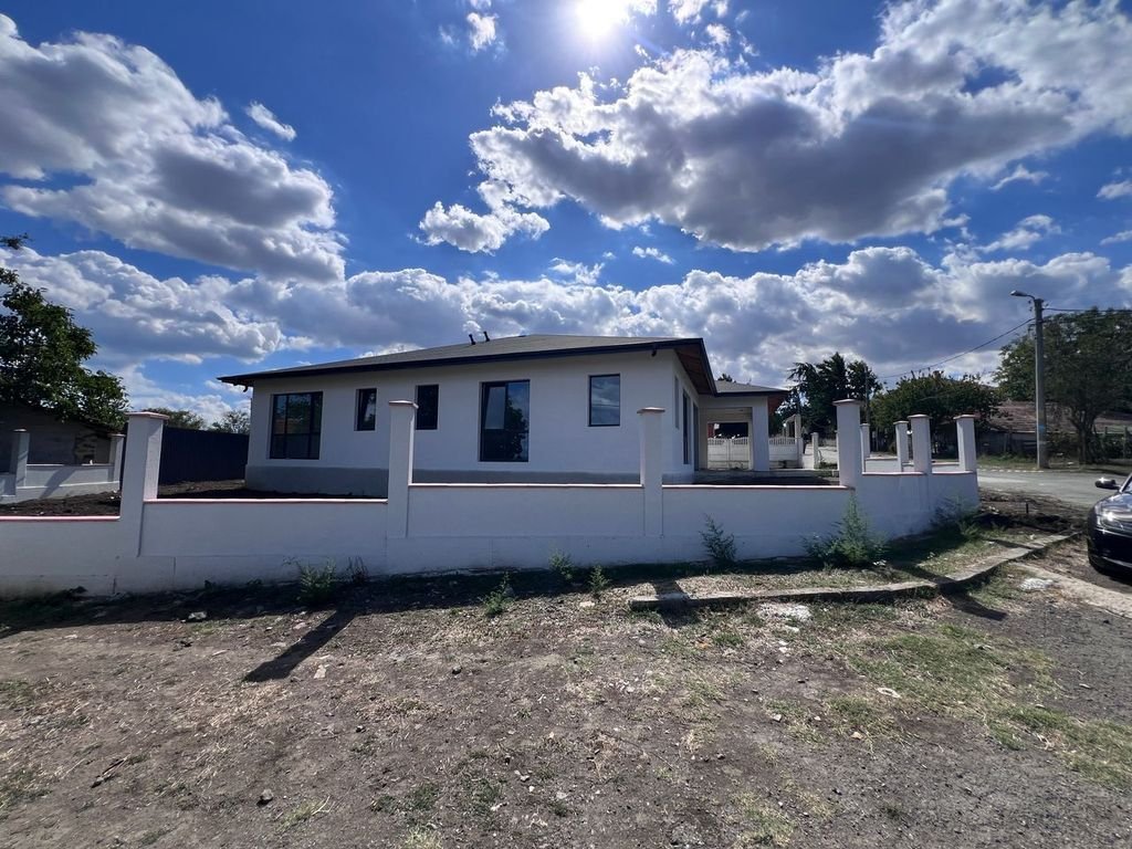 Bungalow in Rohbauzustand in Alexandrovo Bulgarien