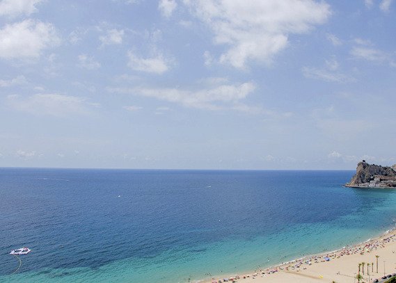 Luxuriöses Duplex-Penthouse mit offener Dachterrasse und Meerblick in Benidorm