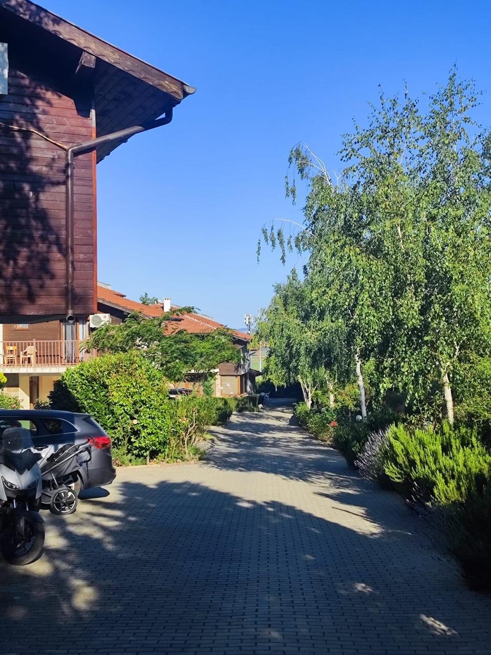 Ein zweistöckiges Haus mit Meerblick in Kosharitza, Bulgarien