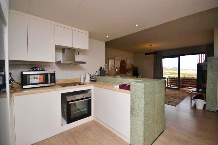 Exklusive freistehende Villa nur wenige Schritte vom Strand entfernt | 2 Schlafzimmer | 138 m² | bezugsfertig