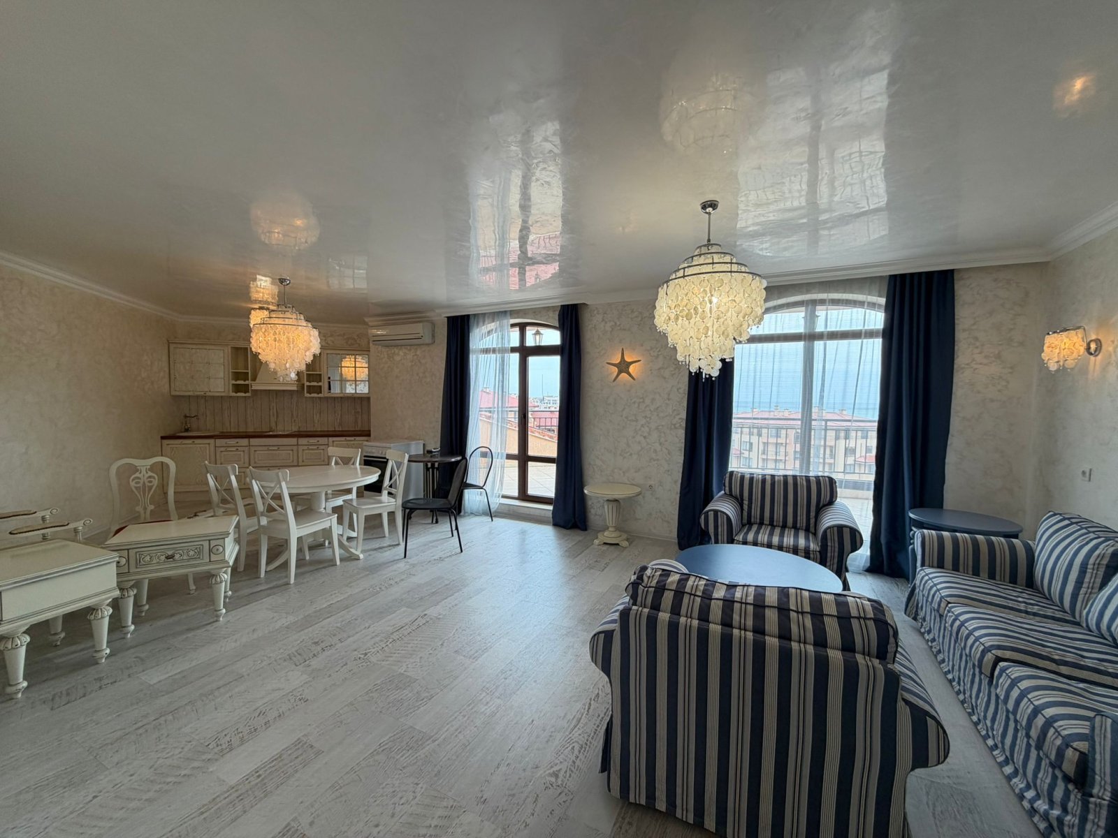   Drei-Zimmer-Wohnung im Komplex Star Dreams in Sveti Vlas