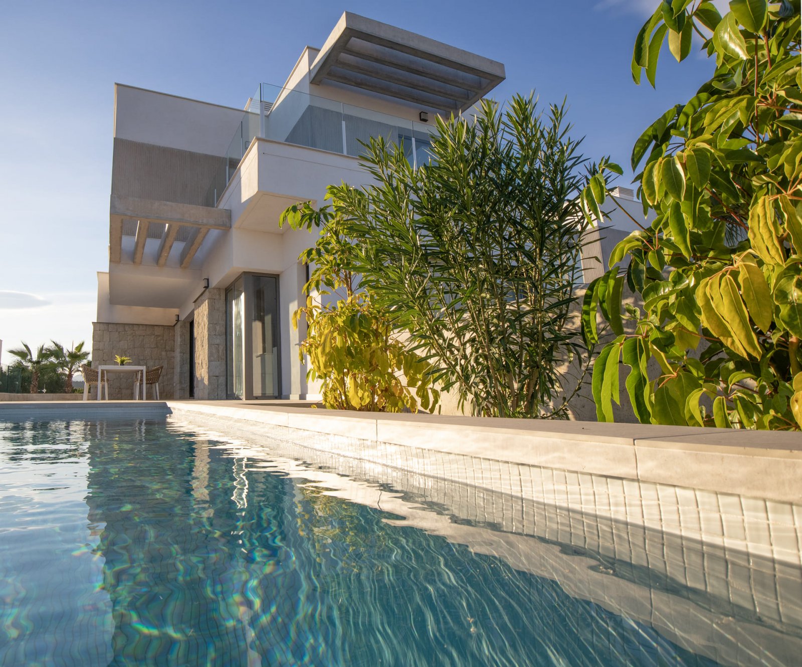 Moderne Einfamilienhäuser mit privatem Garten und Pool, Finestrat