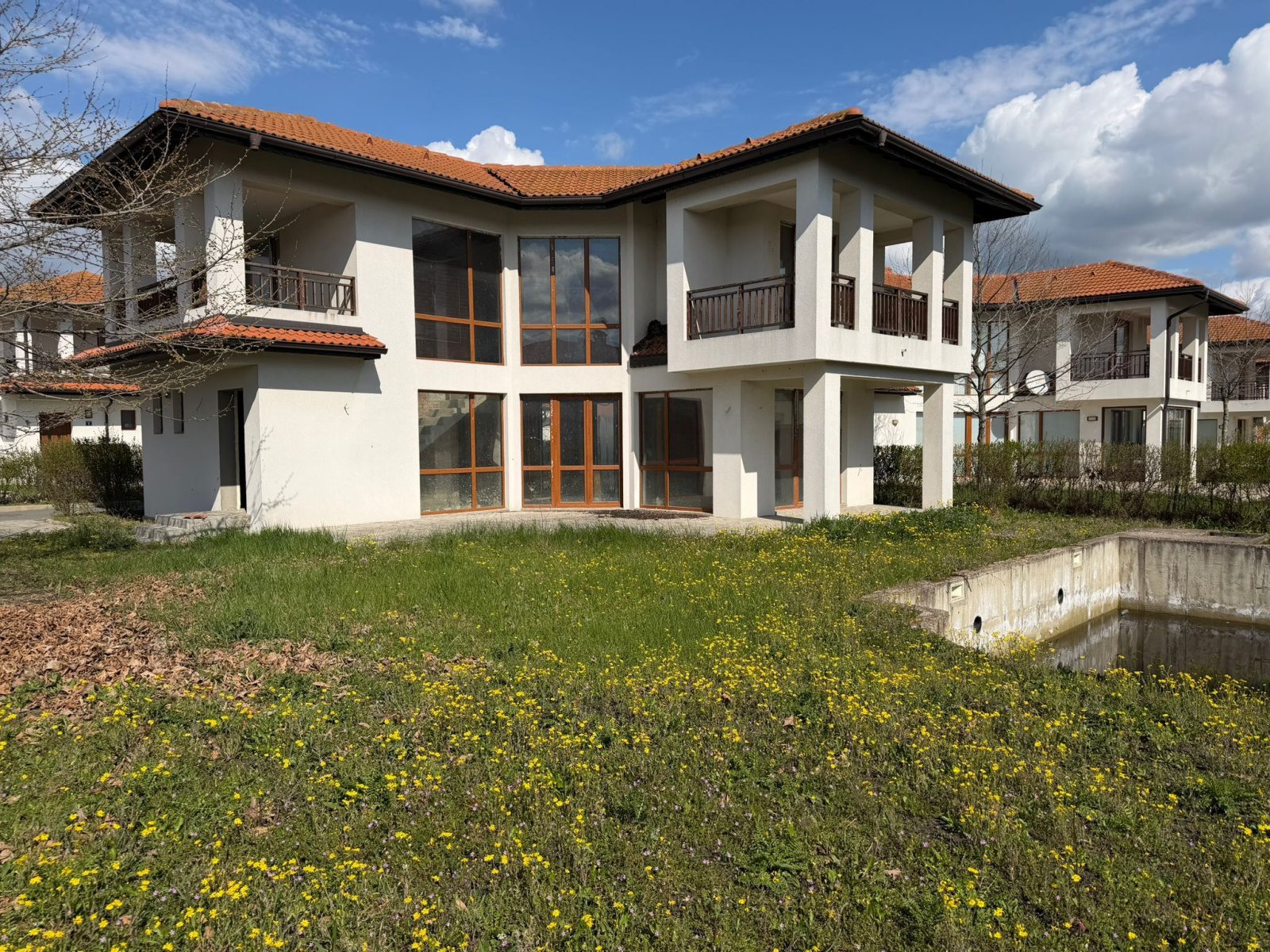 Haus im Rohbauzustand im Komplex Floral Maedows Kableshkovo Bulgarien