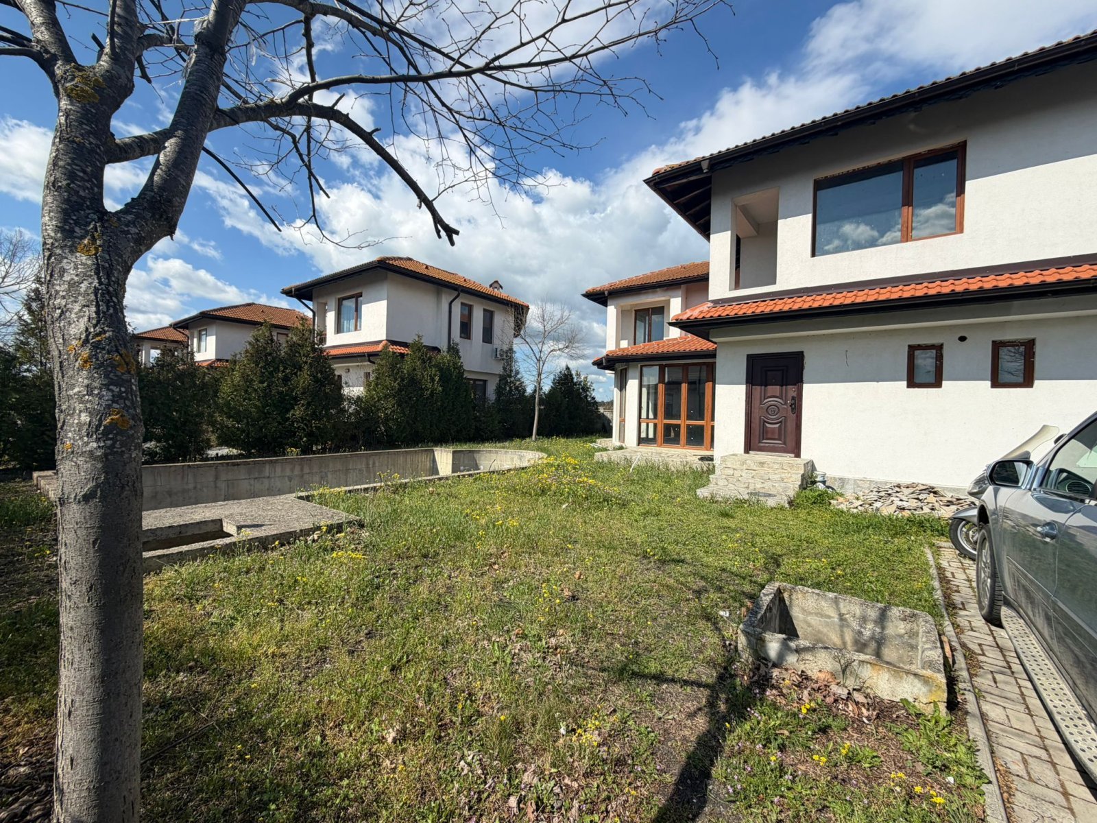 Haus im Rohbauzustand im Komplex Floral Maedows Kableshkovo Bulgarien