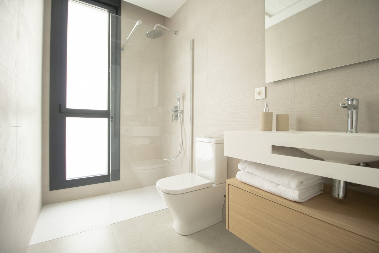 Exklusive freistehende Häuser, 5 km vom Meer und 700 m vom Golfplatz entfernt, Finestrat