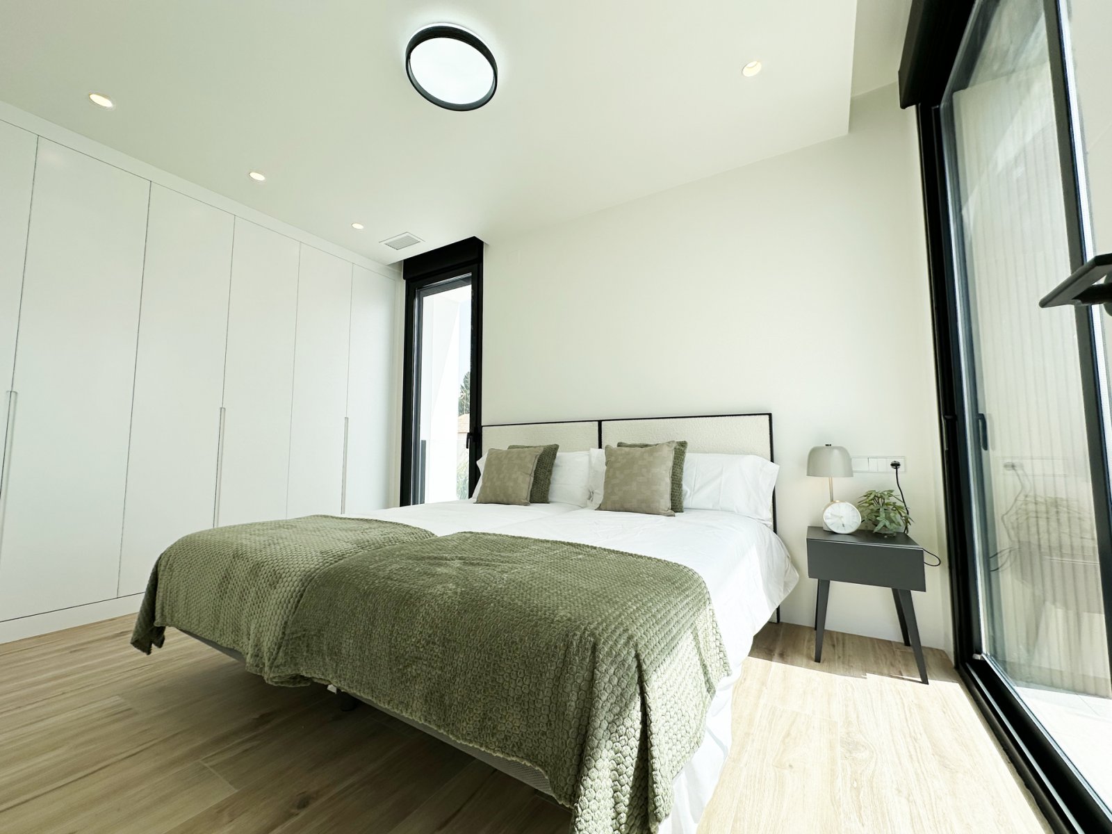 Moderne Einfamilienhäuser, privater Pool, 300 m vom Meer entfernt, Torre de la Horadada