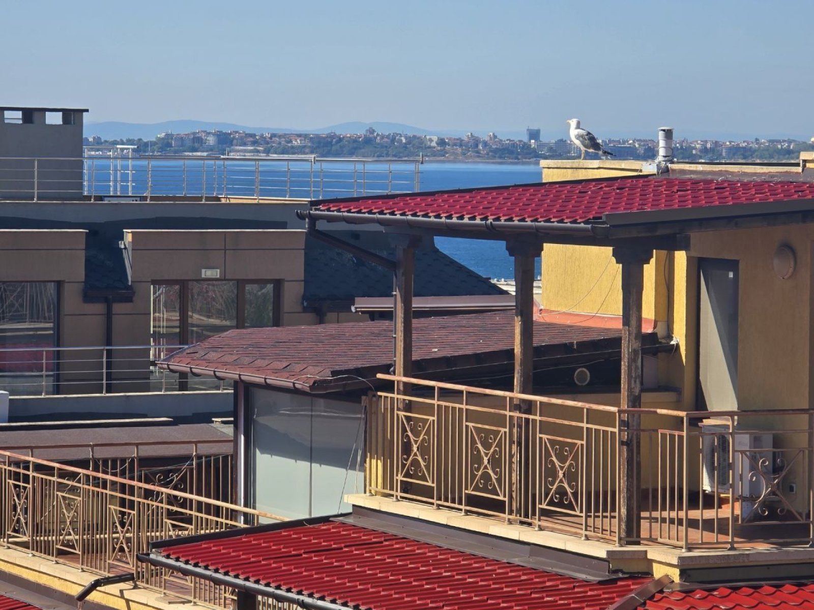 Sveti Vlas: Zweizimmerwohnung im Komplex Siana 1 in Sveti Vlas, Bulgarien. 