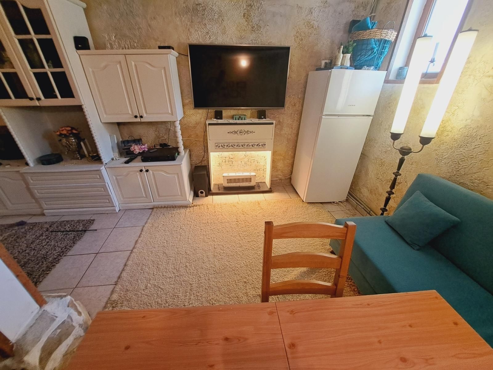 Haus im Dorf Zornitsa, Sredets, Bulgarien