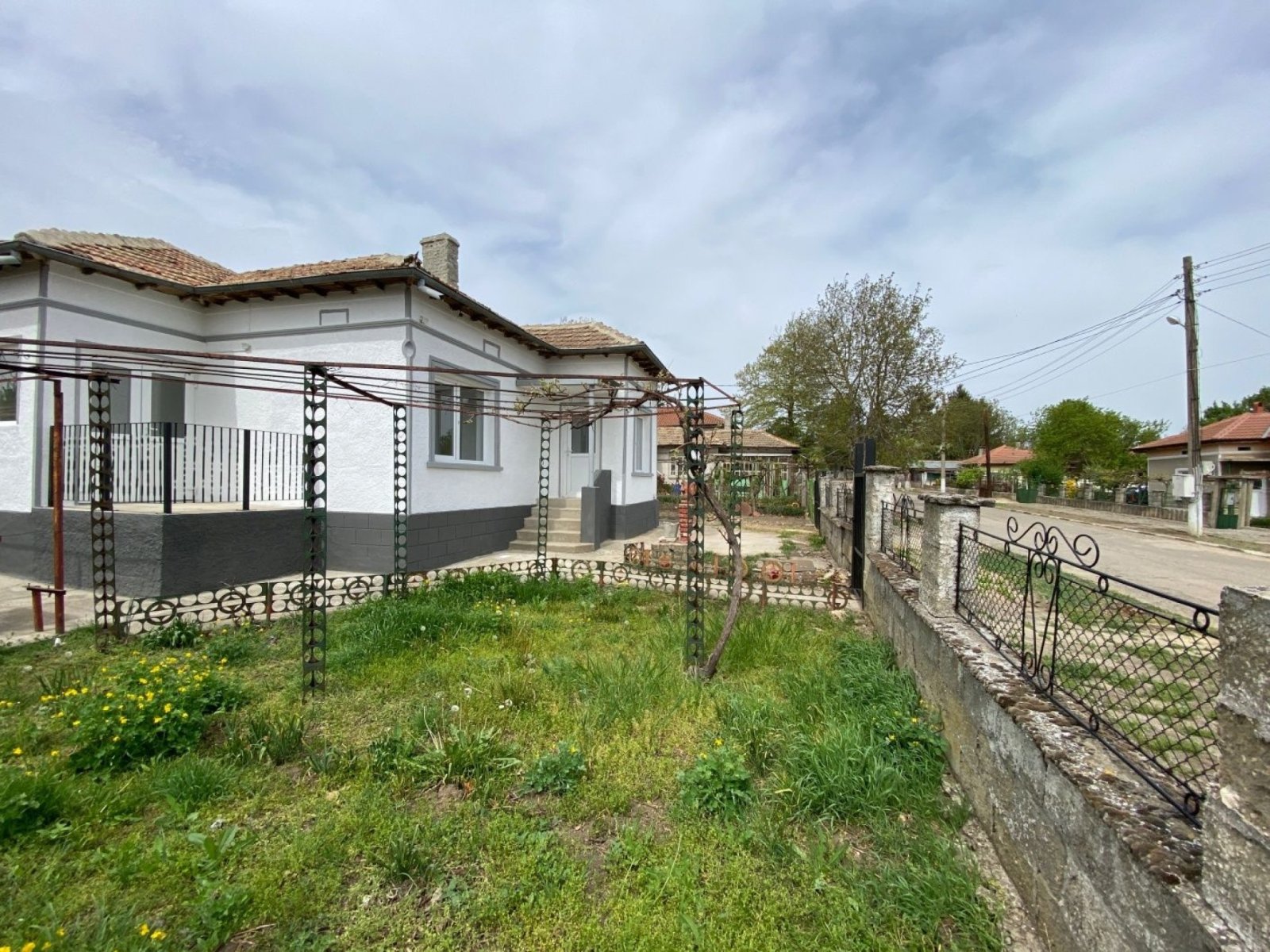 Bungalow im Dorf Malina Region Dobrich Bulgarien