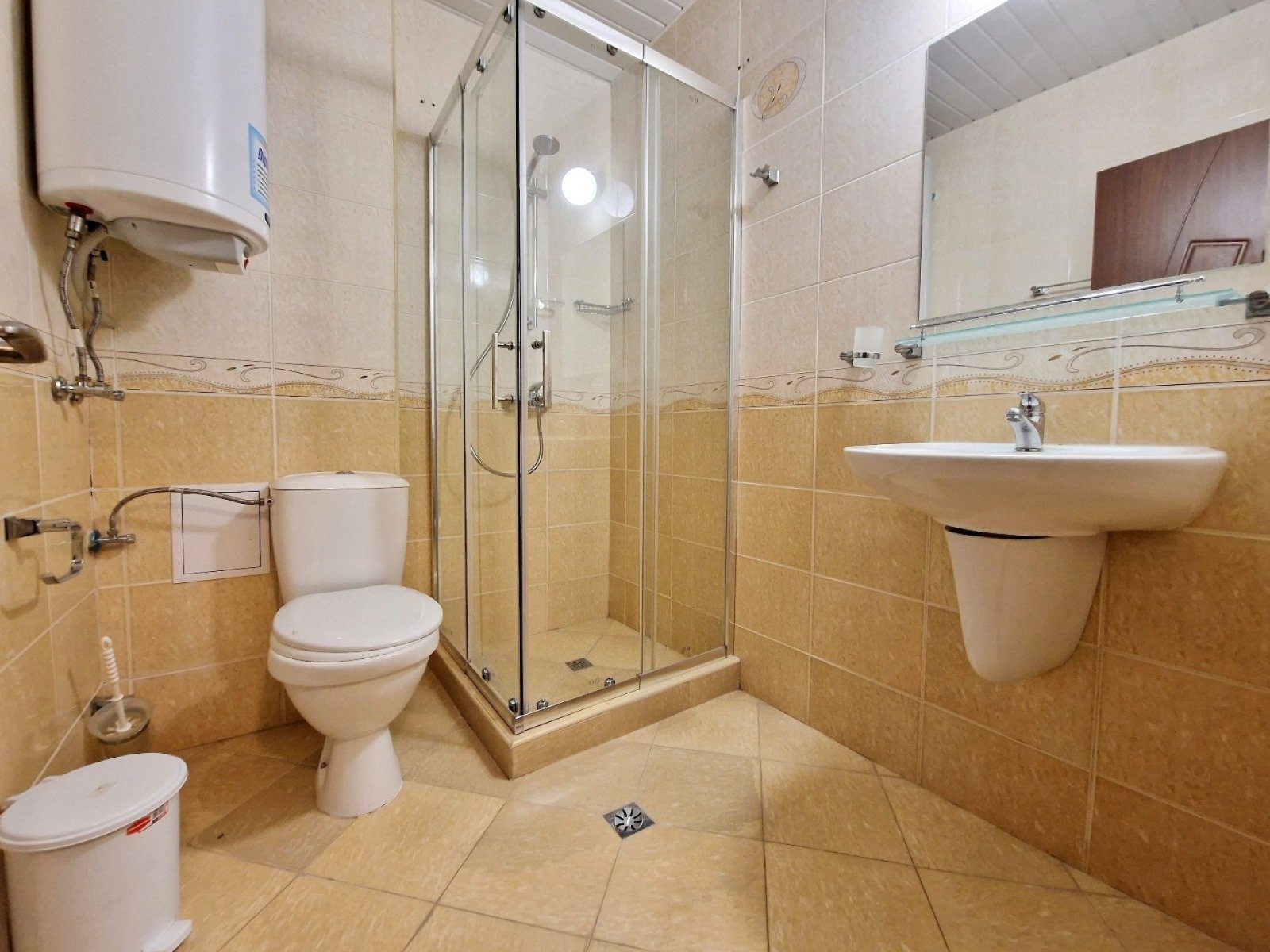 3-Zimmer-Wohnung mit Meerblick, zwei Badezimmern, direkt am Strand – Komplex Silver Beach, Byala, Bulgarien