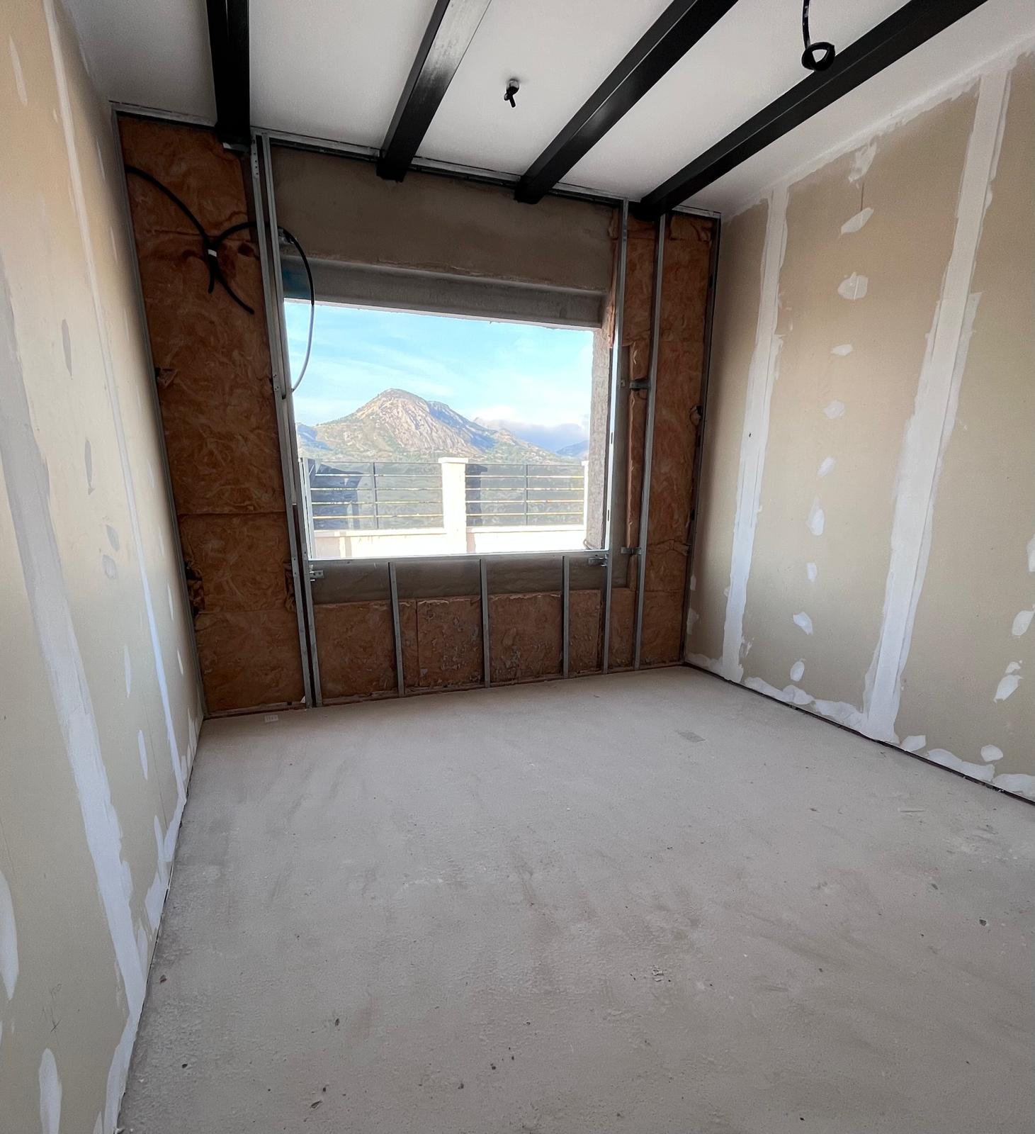 Exklusive Familienhäuser mit Pool und Garten, ruhige natürliche Umgebung, Penáguila