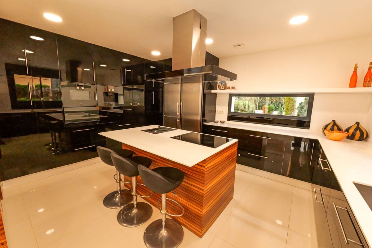 Exklusive Villa, 100 m vom Meer entfernt, mit Schwimmbad, Torrevieja