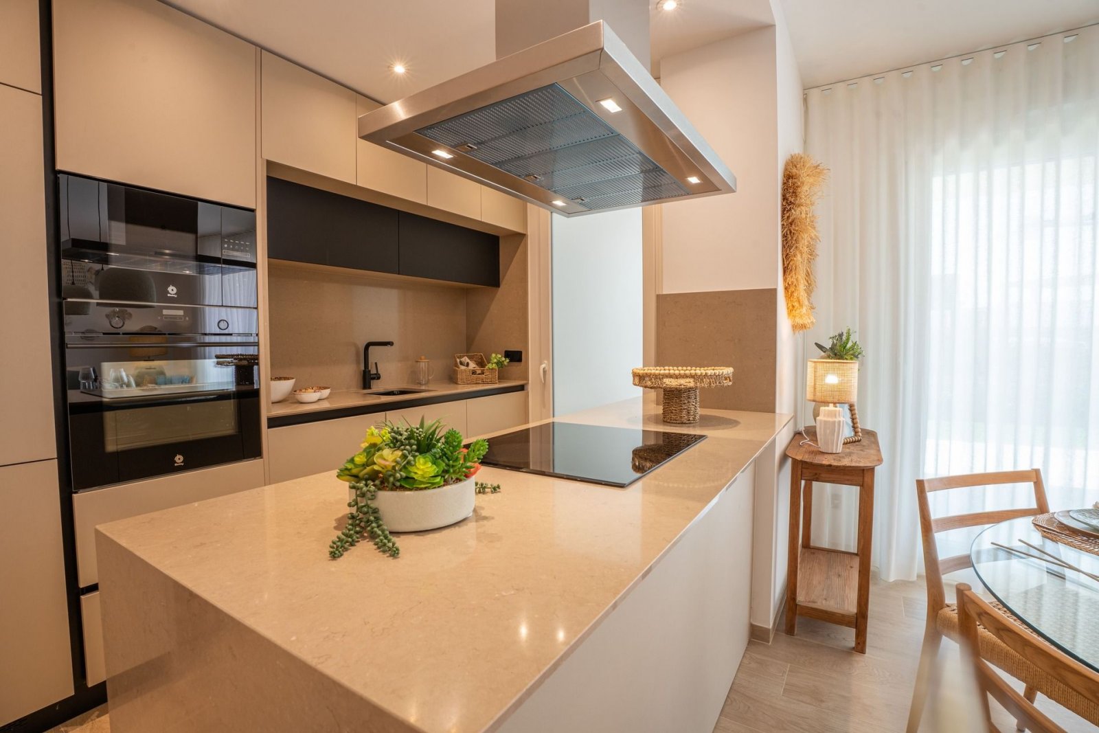 Exklusive Bungalows, Terrassen und private Gärten in La Finca Golf, Algorfa