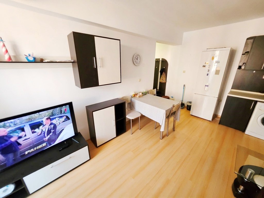 Spacious 2-Bedroom Apartment with Terrace in Sunny Day 6 – Affordable Investment Opportunity