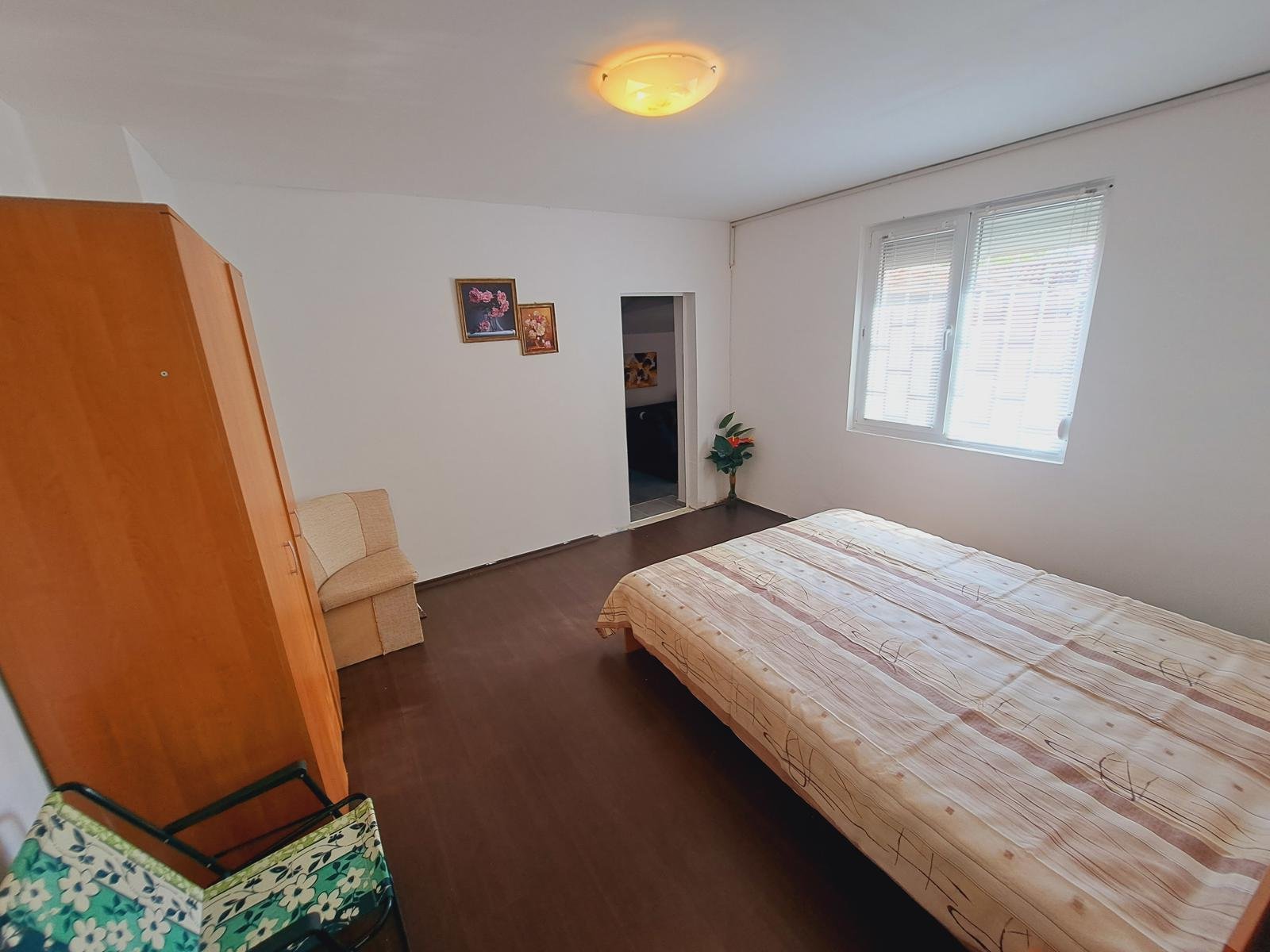 Zum Verkauf steht ein renoviertes, eingeschossiges Haus im Dorf Krumovo Gradishte, Gemeinde Karnobat.