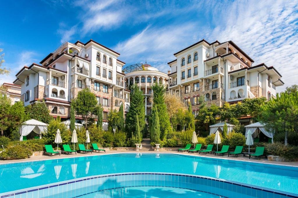 Ein-Zimmer-Apartment im Esteban-Komplex in Nessebar.