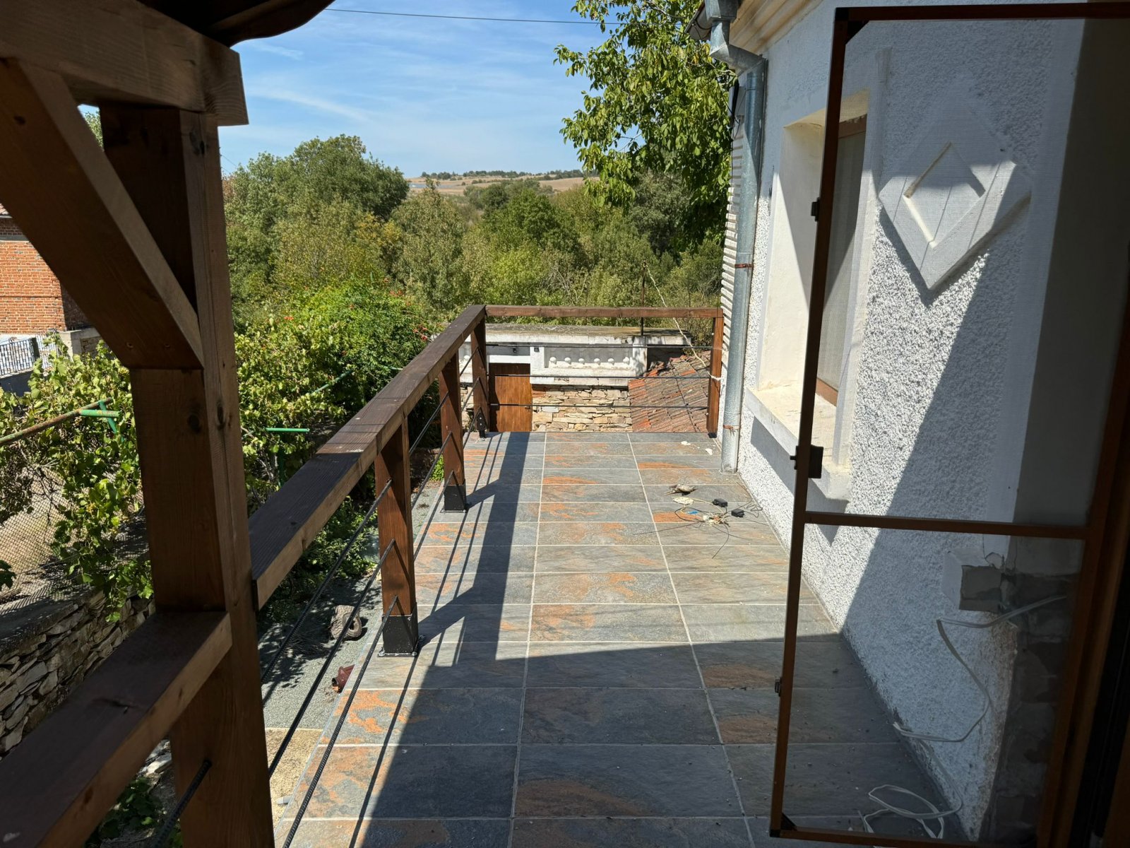 Haus mit großem Garten und Swimmingpool im Dorf Bistrets, Gemeinde Sredets.