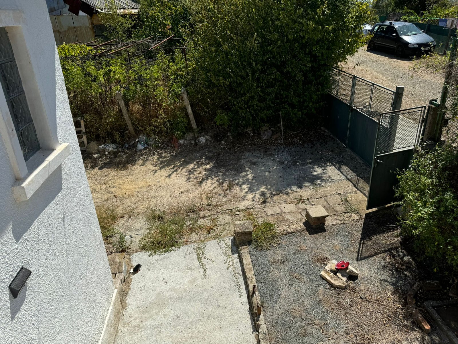 Haus mit großem Garten und Swimmingpool im Dorf Bistrets, Gemeinde Sredets.