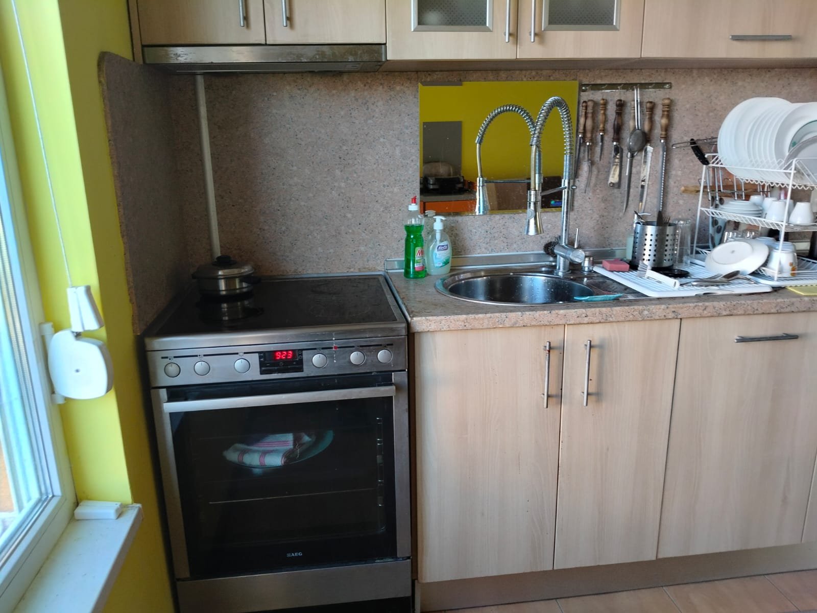 Geräumige Mehrzimmerwohnung in Sveti Vlas mit 2 im Preis inbegriffenen Parkplätzen