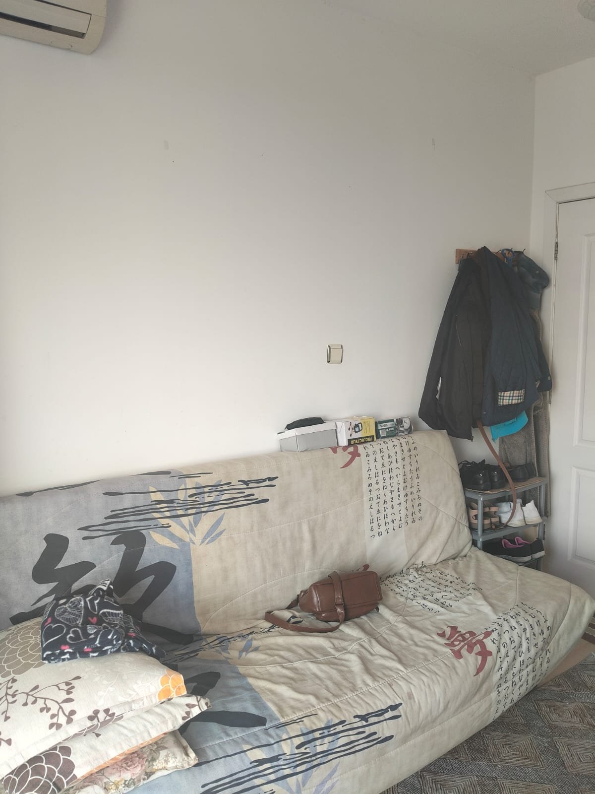 Ein-Zimmer-Apartment im Sunny Day 5-Komplex, Tankovo-Gebiet, zu verkaufen.