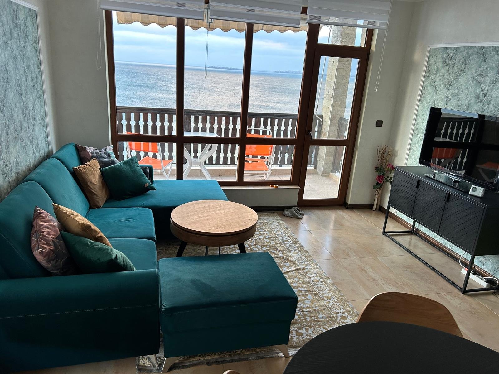 Zwei-Zimmer-Apartment in ERSTER REIHE mit FRONTALEM MEERBLICK - Sveti Vlas, Tryavna Beach-Komplex