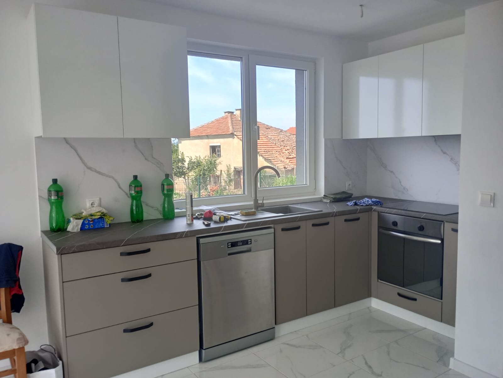 Wunderschönes dreistöckiges Haus mit herrlichem Meerblick in Kosharitsa (Neubau)